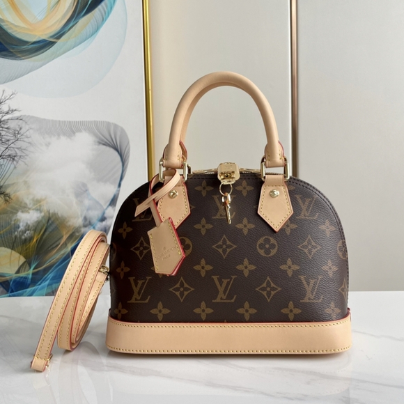 <AUTHENTIC>Louis Vuitton bag - Picture 1 of 9